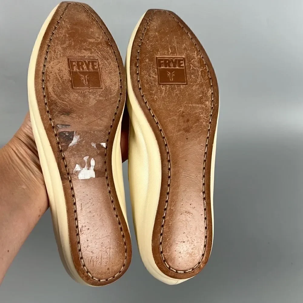 Like New Frye Clementine Ruching Skimmer Beige Flats size 5,5 M